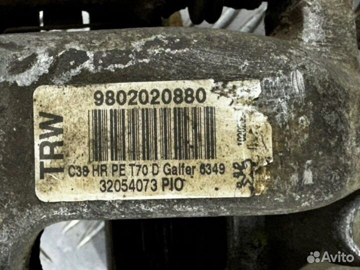 Суппорт тормозной задний правый Peugeot 408 1.6