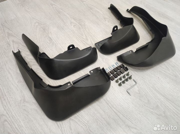 Брызговики Mercedes-Benz R-class 2006-2017