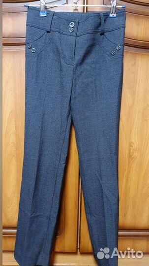 Школьная форма (брюки) на девочку
