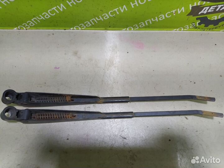 Поводки стеклоочистителя Ваз 2105 2106 2107 2104