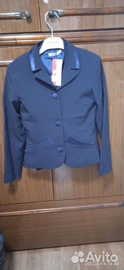 Пиджаки для девочек новые
