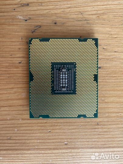 Процессор Intel Xeon E5 2689