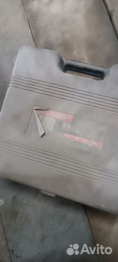 Фен строительный интерскол