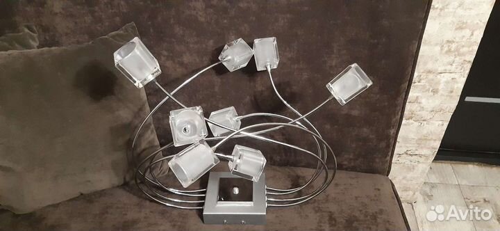 Красивая стильная люстра