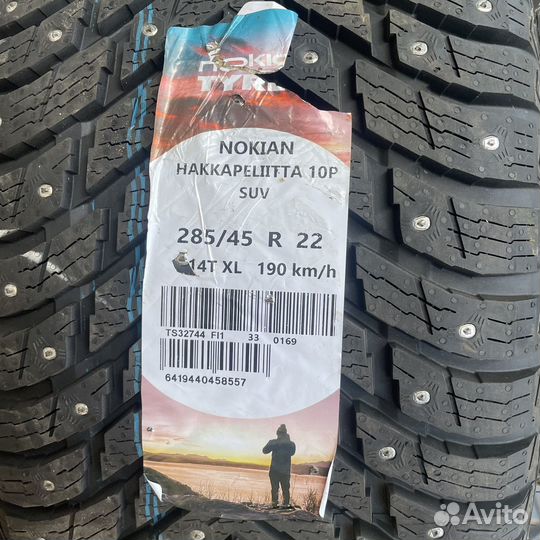 Nokian Tyres Hakkapeliitta 10p SUV 285/45 R22 114T