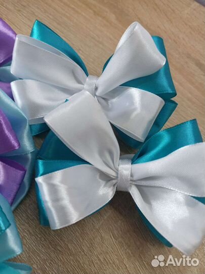 Резинка для волос бантики ручная работа