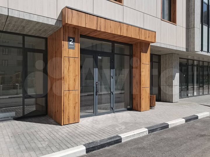 2-к. квартира, 86 м², 2/8 эт.