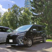 Toyota Voxy 1.8 CVT, 2018, 159 000 км, с пробегом, цена 2 670 000 руб.