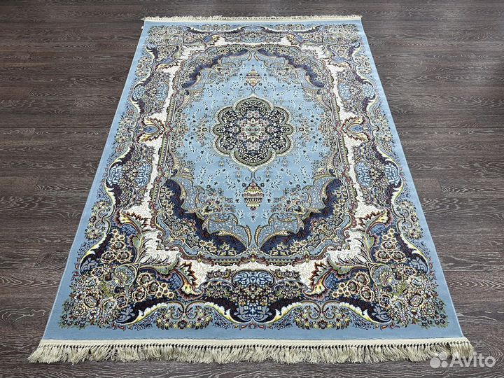 Ковер 1.6х2.2 новый, классический