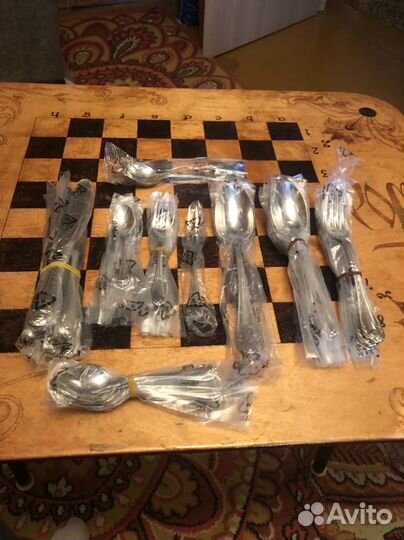 Набор столовых приборов