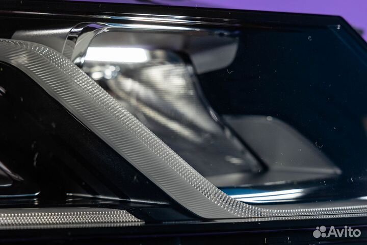 Фара RH (Full Led) Geely Coolray 2019- 7051022400