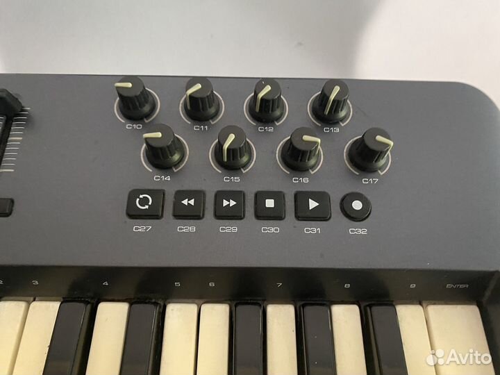Миди клавиатура M-Audio Oxygen 49