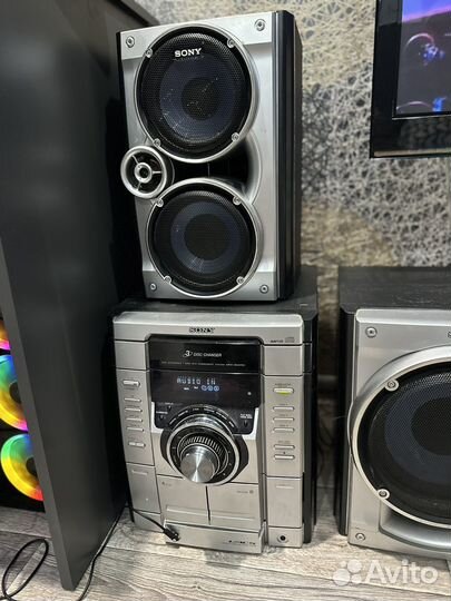 Музыкальный центр Sony