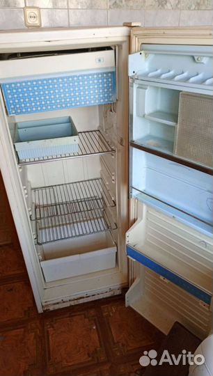 Холодильник бу 