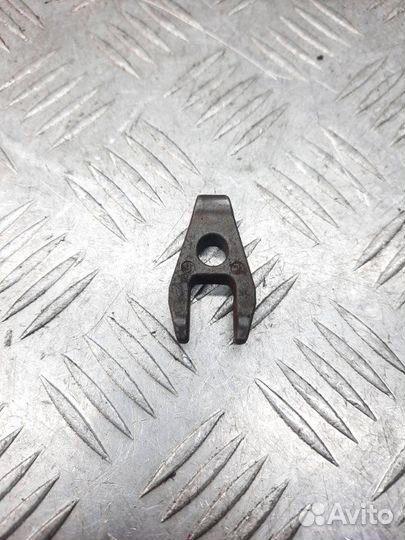 Скоба крепления форсунки Chrysler Voyager 2.8 ENR