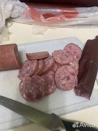 Колбаса натуральная деревенская