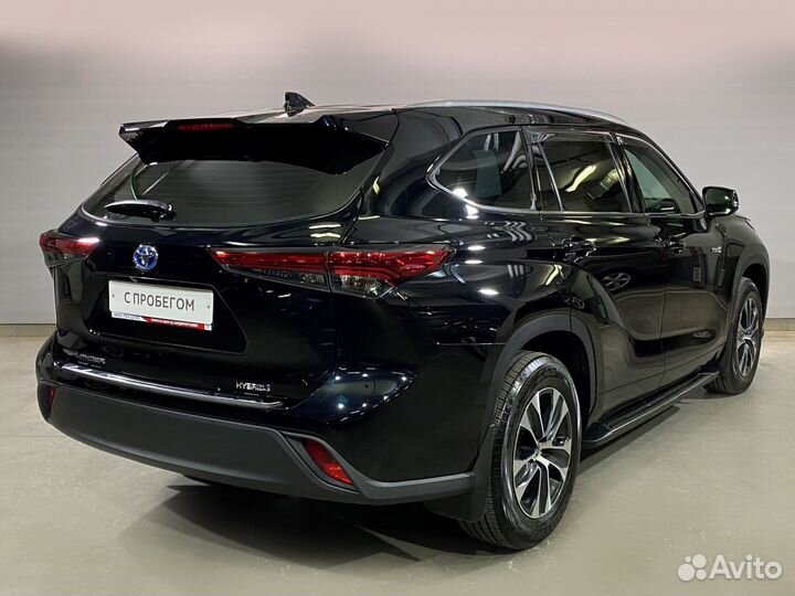 Toyota Highlander 2.5 AT, 2021, 15 069 км