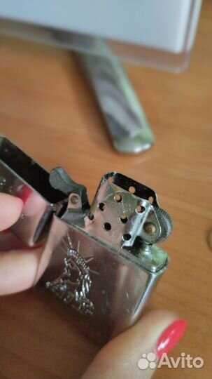 Зажигалка бензиновая Zippo