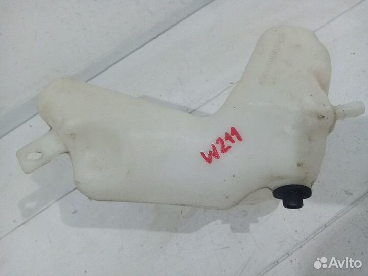 Бачок омывателя Mercedes-Benz E-Class 3 (W211)