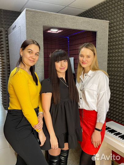 Песни в подарок. Студия звукозаписи