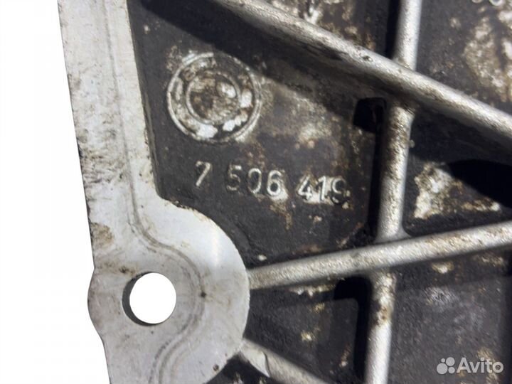 Насос вакуумный N62B44 BMW E65 E66 4.4