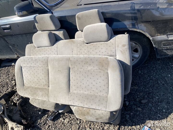 Сидение комплект на Volkswagen Pointer