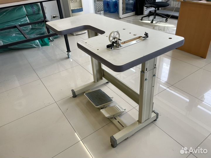 Стол Aurora для рукавной швейной машинки