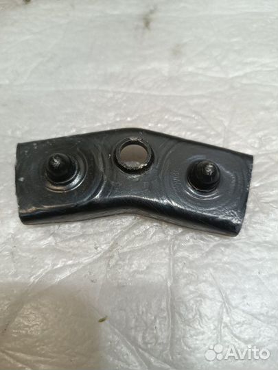 Лента крепления бензобака Volkswagen Passat B5+