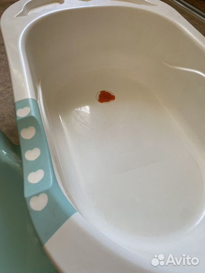 Ванночка для купания с горкой