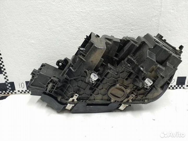 Фара правая BMW X7