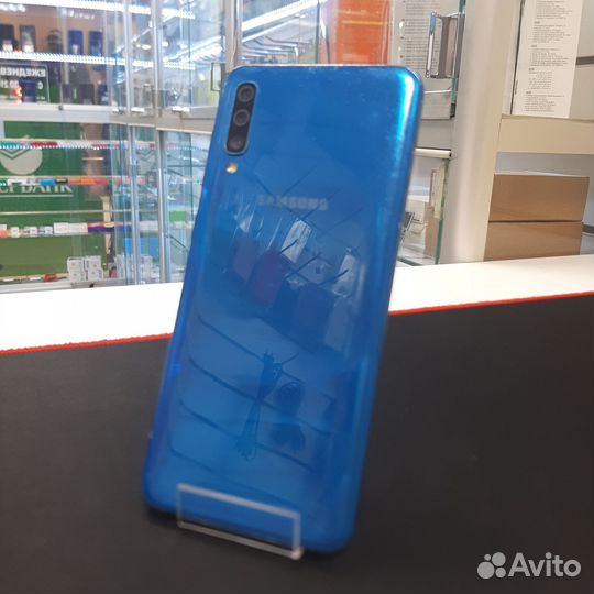 Samsung Galaxy A50, 4/64 ГБ
