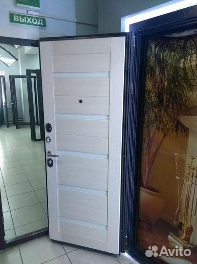 Дверь входная