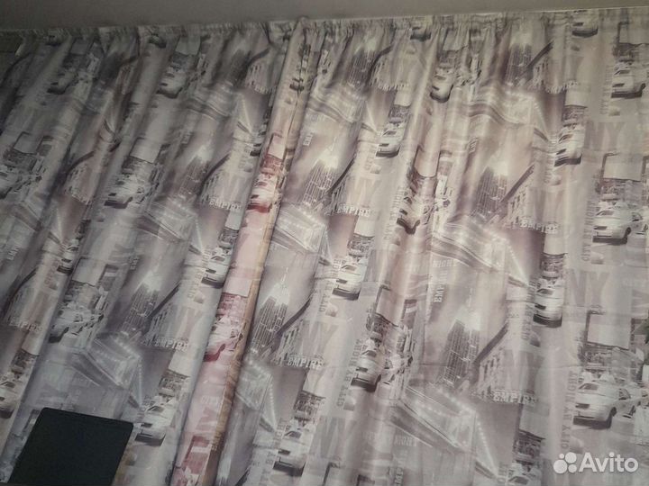 Шторы блэкаут в отличном состоянии, затяжек нет