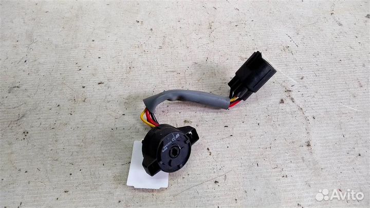 Контактная группа замка зажигания Ford Fiesta