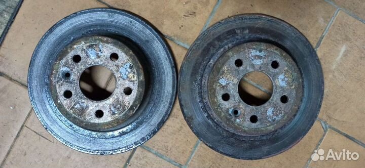 Заднии тормозные диски на Opel Mokka б/у