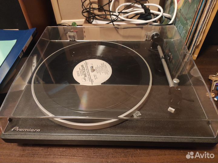 Виниловый проигрыватель Premiera