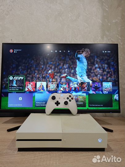 Xbox One s+много игр+FC 24