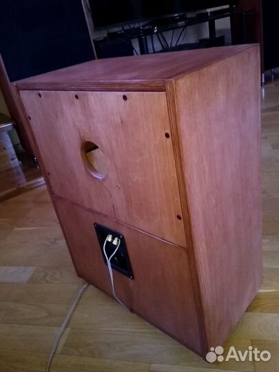 Колонка для электро гитары, клавиш