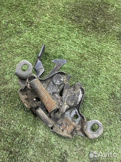 Замок капота Ниссан Мурано Z50