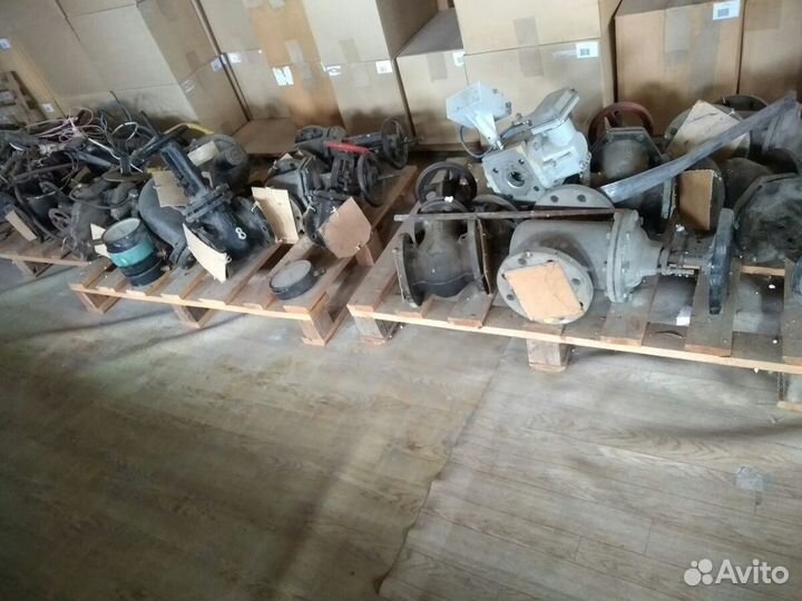 Задвижки бу