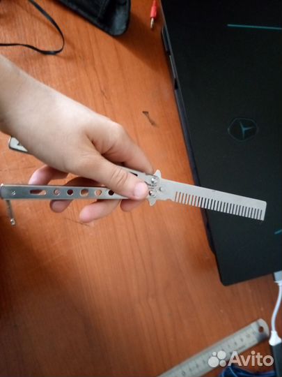 Расчёска бабочка (тренировочный нож)