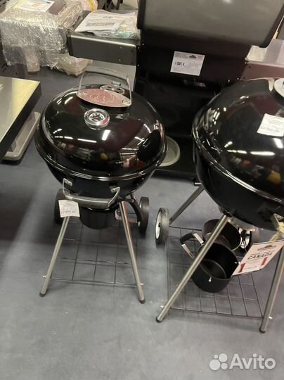 Угольный гриль Napoleon