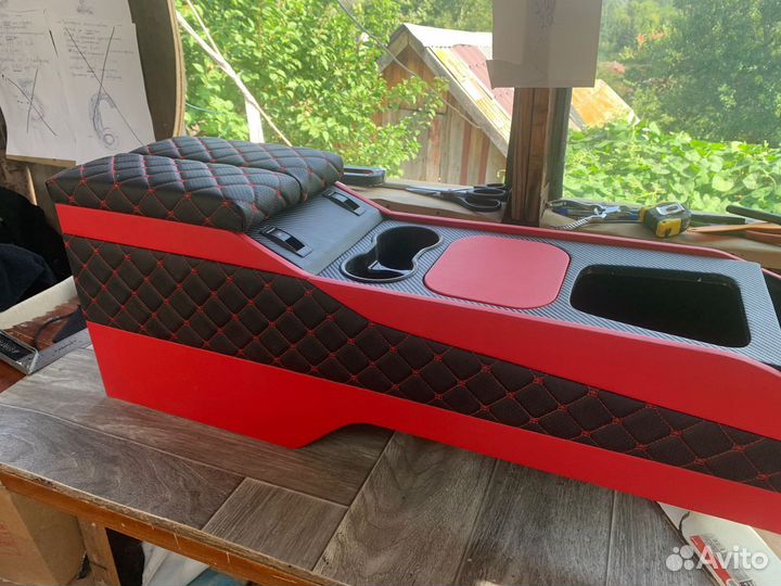 Подлокотник Карты дверей Нива