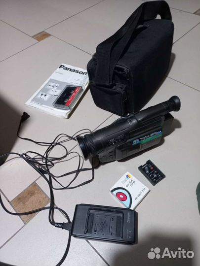 Видеокамера panasonic VX30