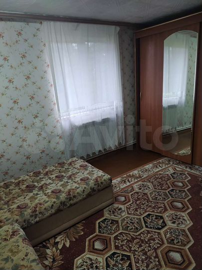 Дом 54 м² на участке 9,8 сот.