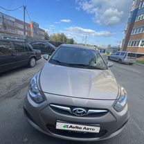 Hyundai Solaris 1.4 MT, 2013, 261 000 км, с пробегом, цена 735 000 руб.