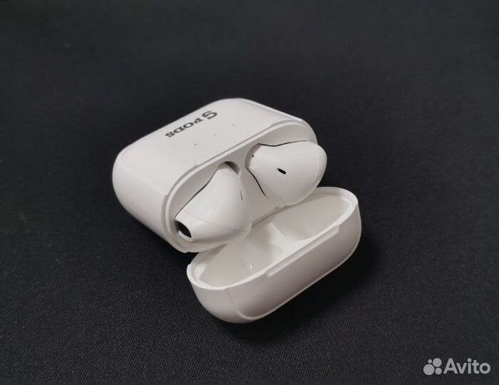 Два куска дер*ма под маркой CGPods Air 2