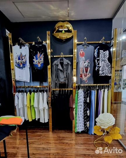 Декор для салона красоты-губы