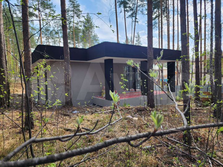 Дом 160 м² на участке 8 сот.