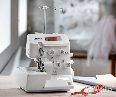 Оверлок Juki MO 654 DEN